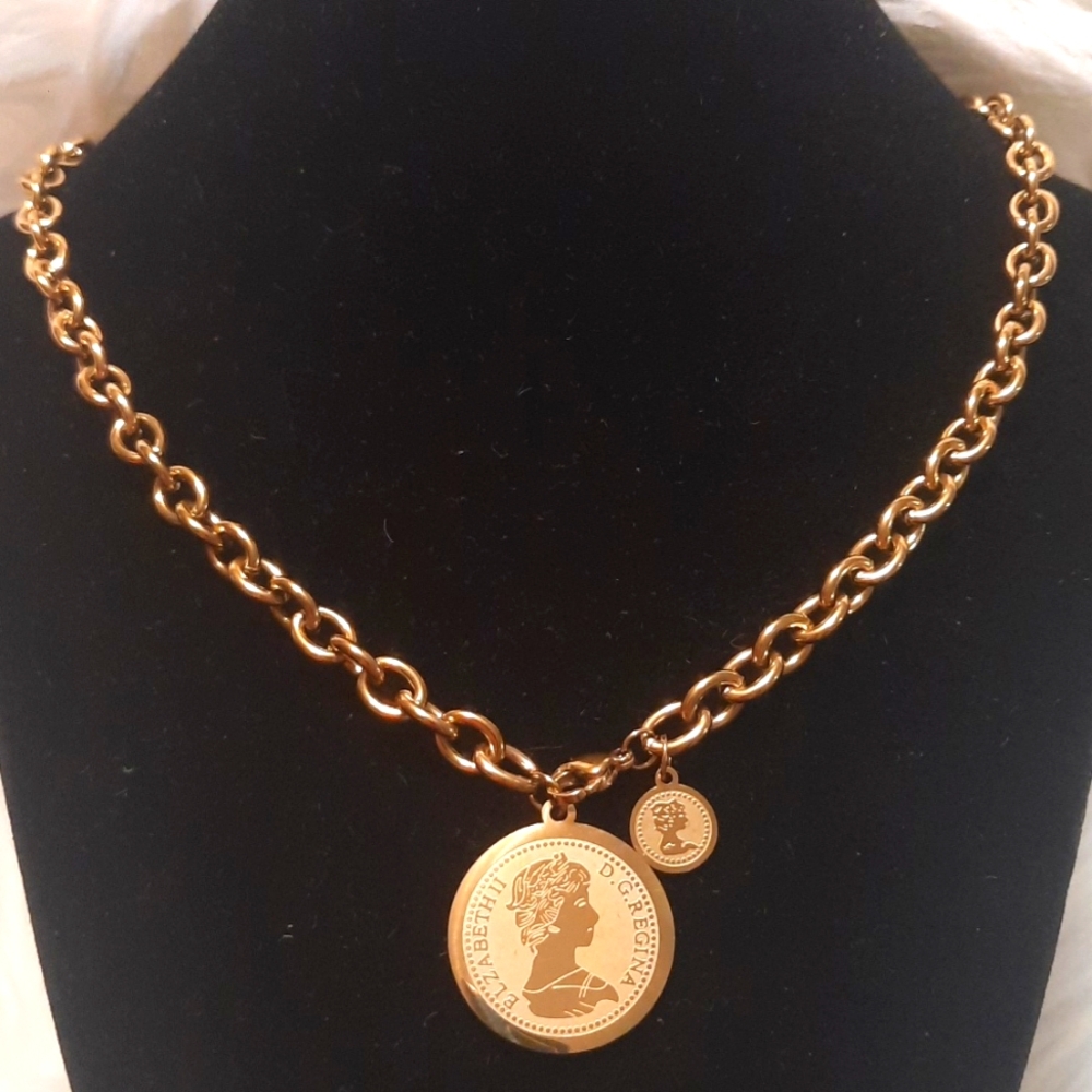 Queen Elizabeth Coin Gold Plated Chain Link Necklace